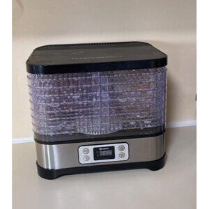 New Food Dehydrator, 8 BPA-Free Trays Dehydrator for Food and Jerky